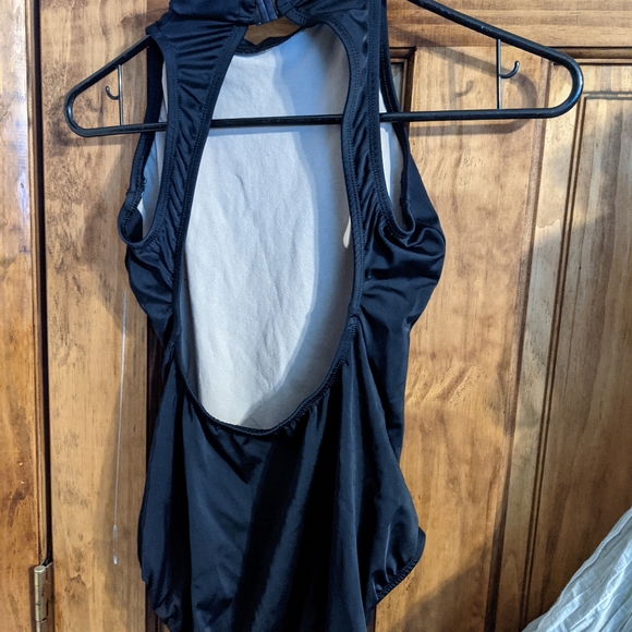 Body Wrappers Mock Neck Leotard with open back - Picture 2 of 5